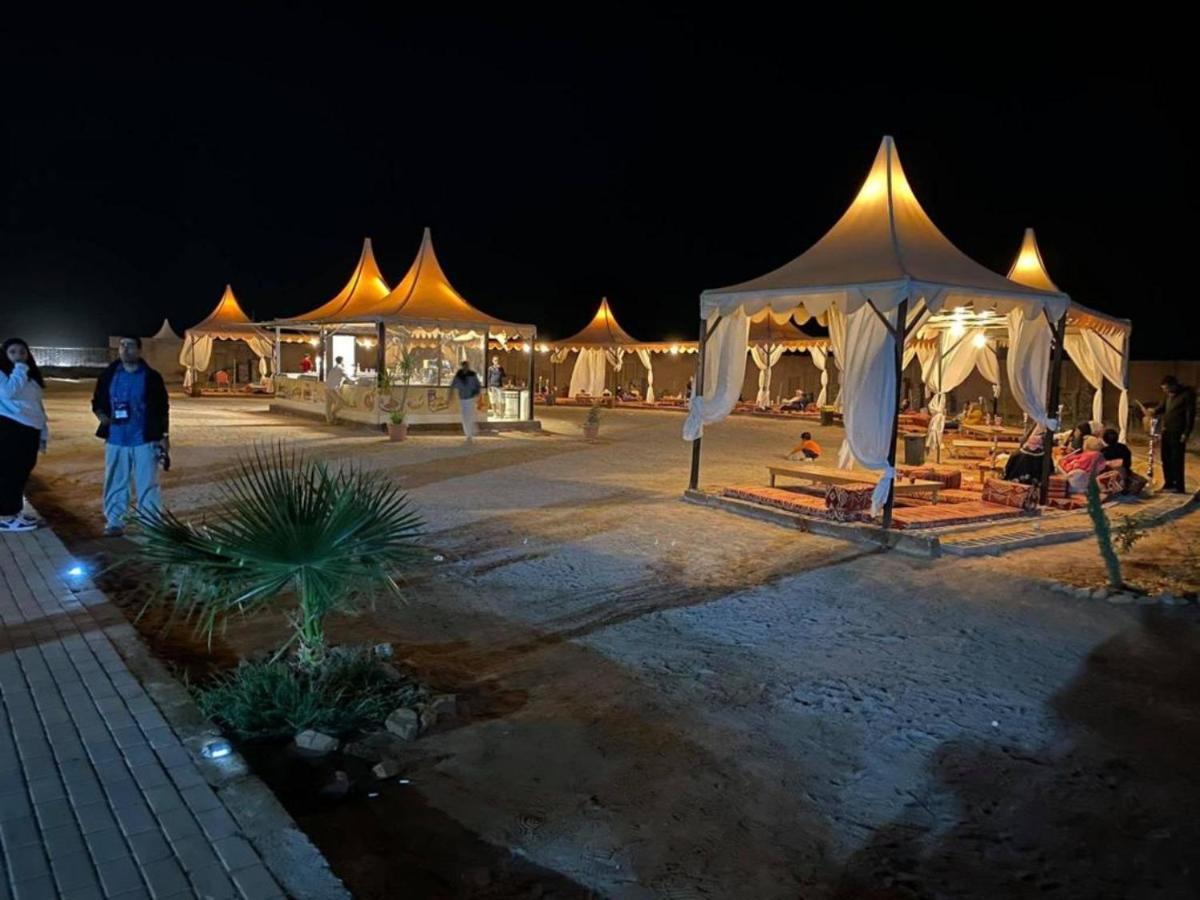 Al Sultana Luxury Camp Villa Wadi Rum Exterior foto