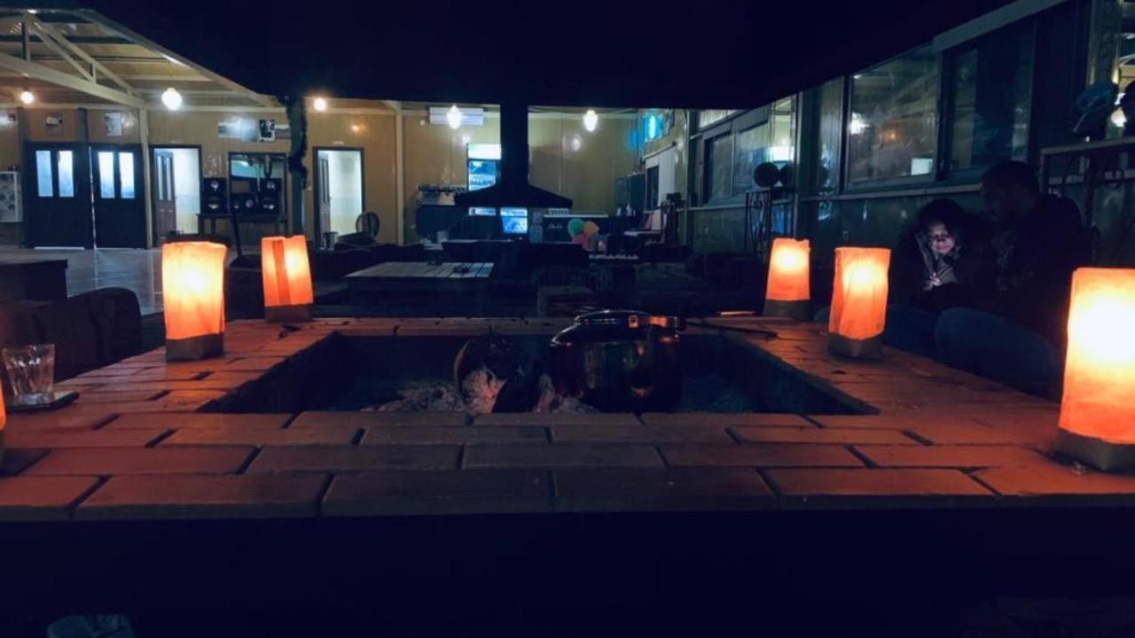 Al Sultana Luxury Camp Villa Wadi Rum Exterior foto
