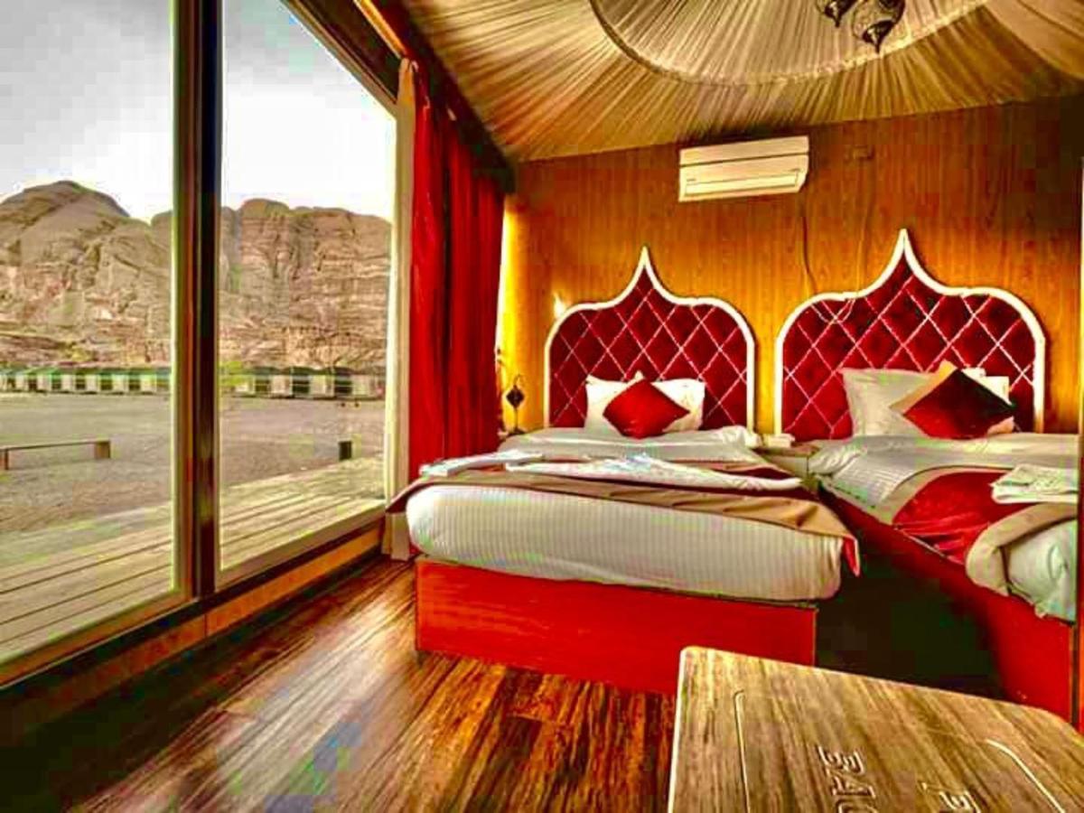 Al Sultana Luxury Camp Villa Wadi Rum Exterior foto